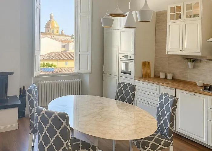 Appartamento Santa Rosa 3 Bedrooms - Private Parking Firenze